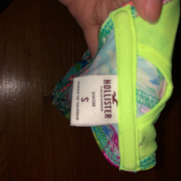 HOLLISTER BIKINI TOP - Picture 2 of 2